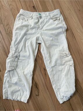 Fun White Lightweight Cargo Capris, by Worn, Cotton Linen Blend, Sz 10